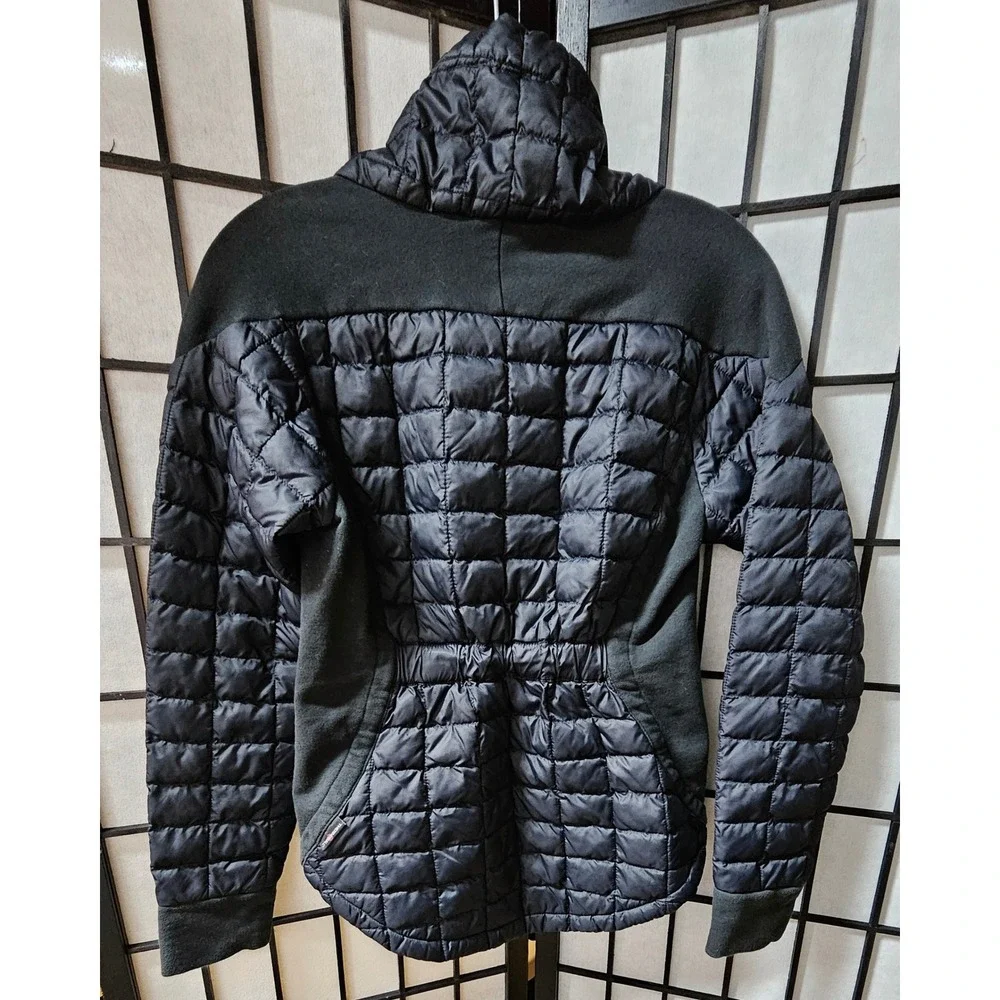 THE NORTH FACE ThermoBall‎ Pullover Jacket Womens Small Black Quilted Hybrid